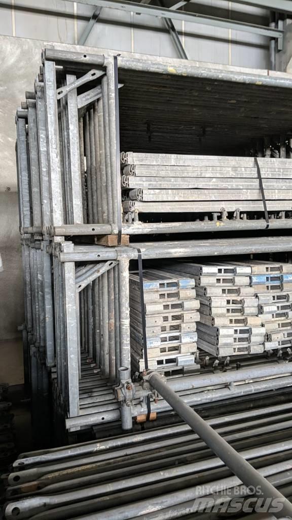 Hünnebeck BOSTA 70 Scaffolding equipment