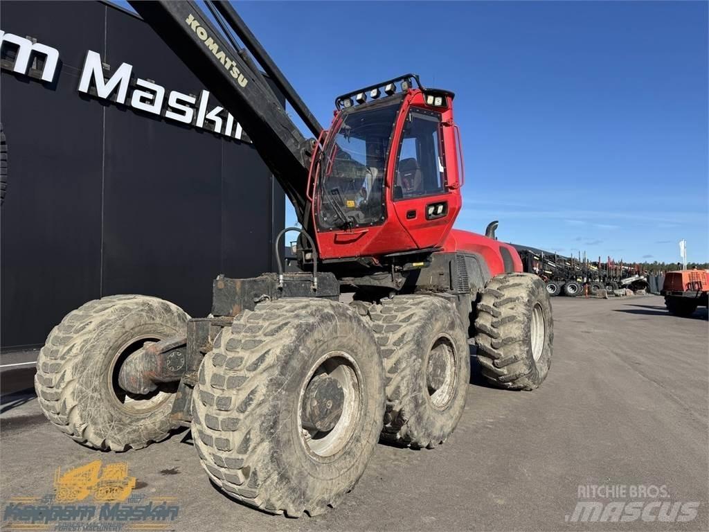 Komatsu 951 Harvesters