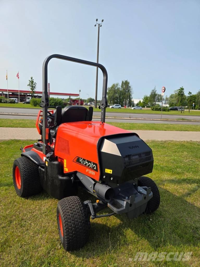 Kubota F 391 Sweepers