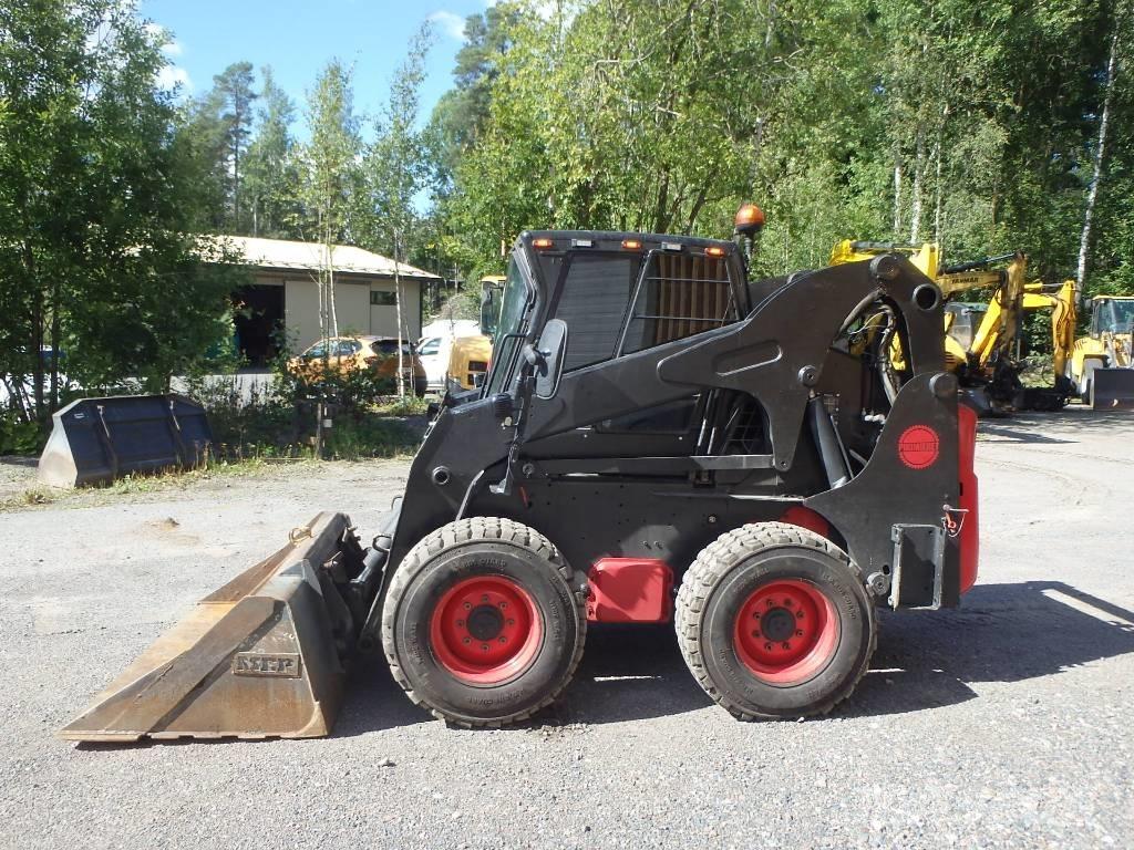 Bobcat S 300 Skid steer loaders