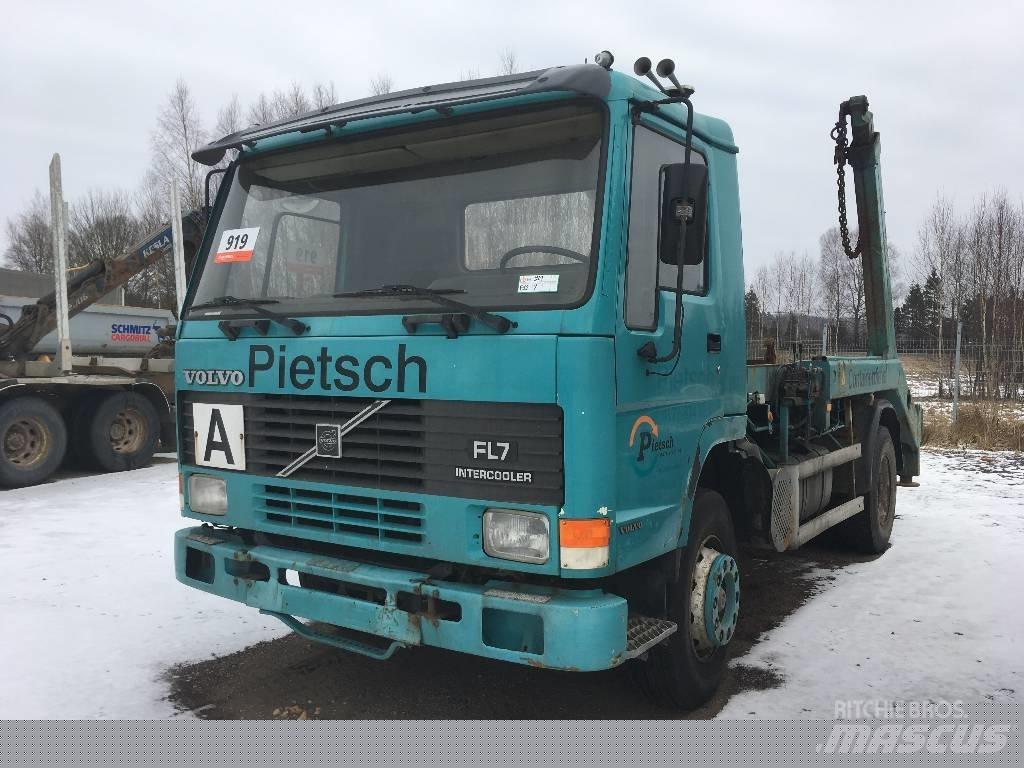 Volvo FL7 Hook lift trucks