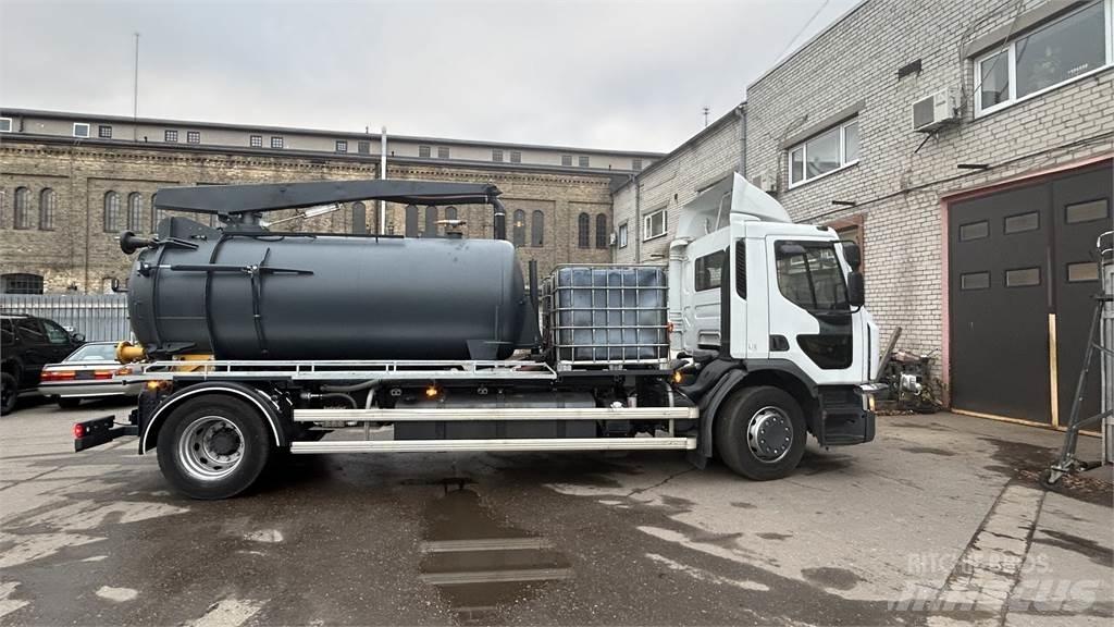 Renault Premium Commercial vehicle