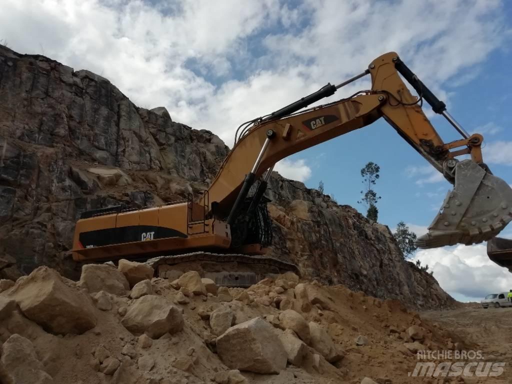 CAT 390 D L ME Crawler excavators