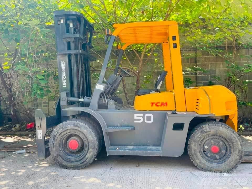 TCM FD 50 Diesel trucks
