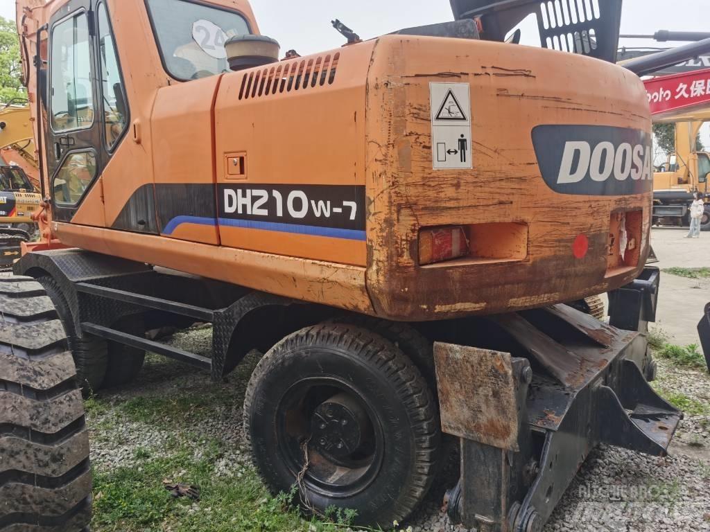 Doosan DH 210 W-7 Wheeled excavators