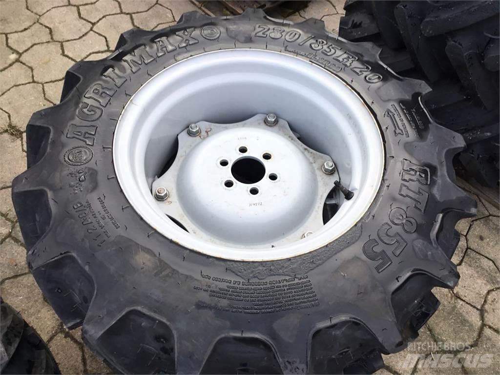 BKT 280/85R20 Tyres, wheels and rims