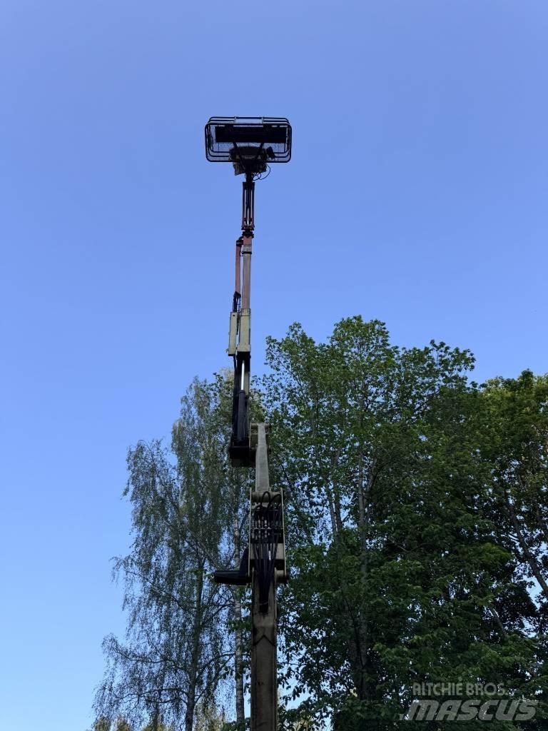 JLG 450 AJ Articulated boom lifts