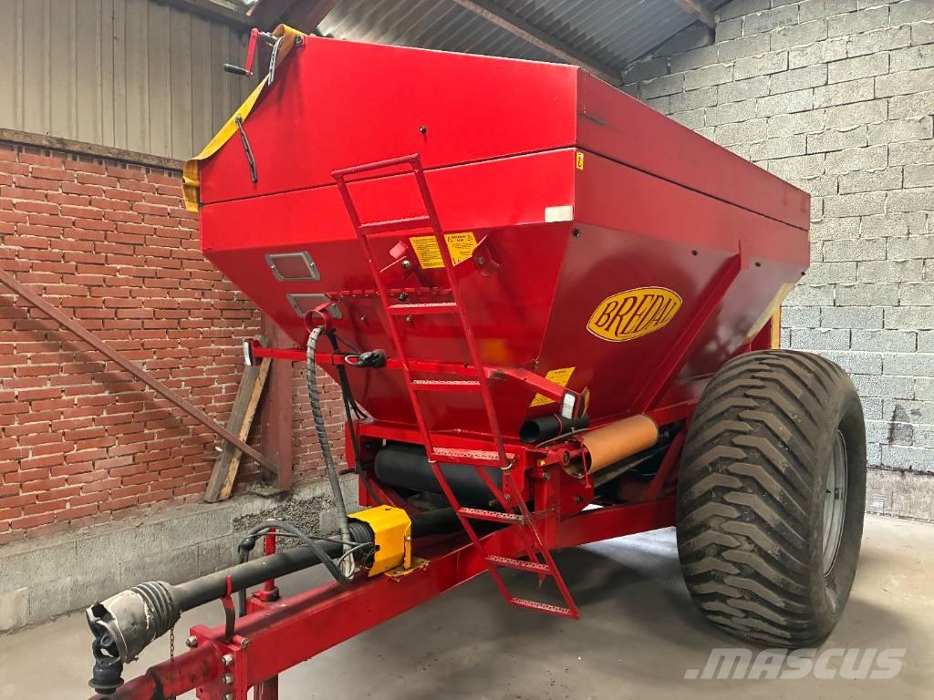 Bredal K 65 Mineral spreaders