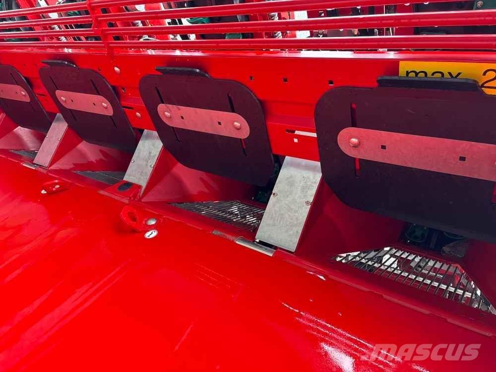 Grimme GL 420 Potato planters