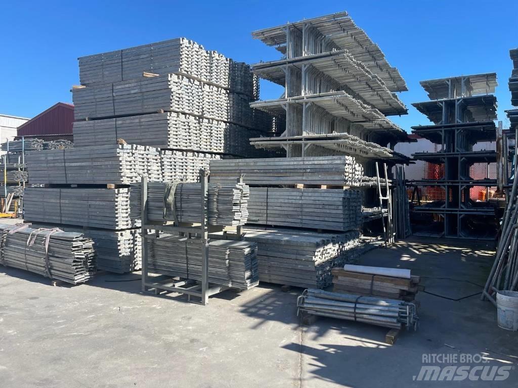  EUROPEO H-75 Scaffolding equipment