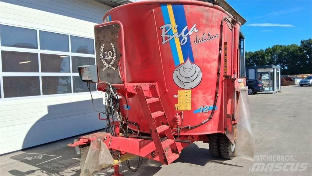 Peecon VME 120 Feed mixer