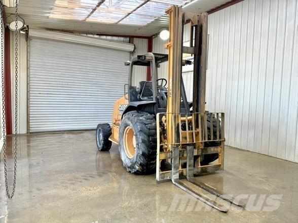 CASE 586H Rough terrain truck
