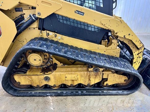 CAT 299D3 XE Skid steer loaders