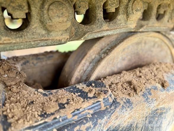 CAT 323 Crawler excavators