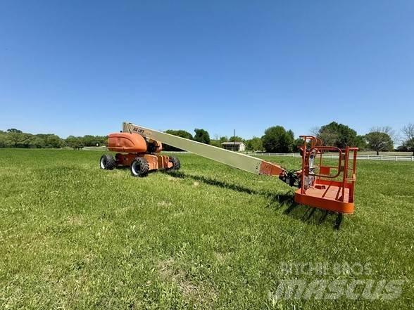 JLG 800S Telescopic boom lifts