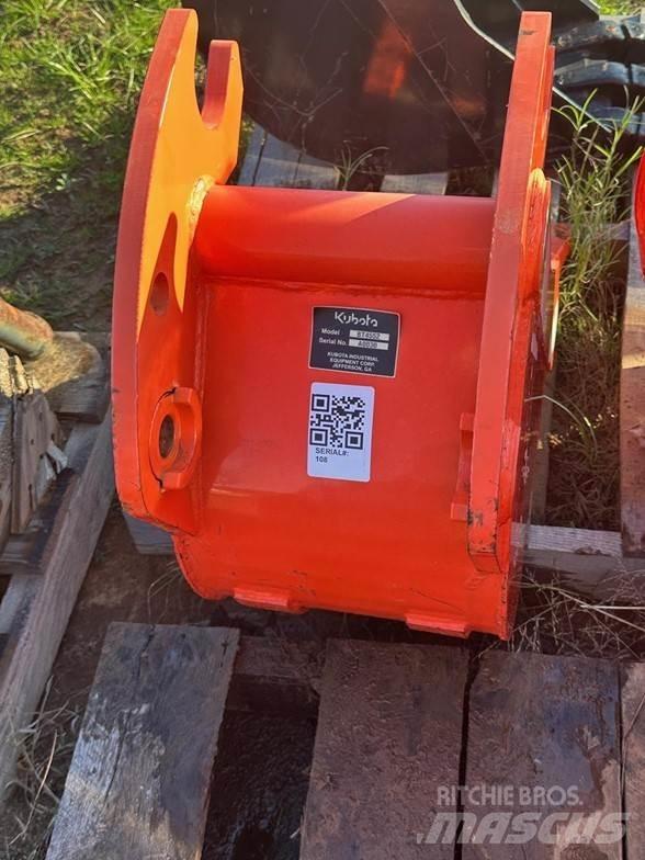 Kubota A0030 Buckets