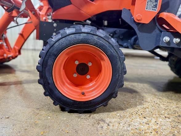 Kubota BX23S Backhoe