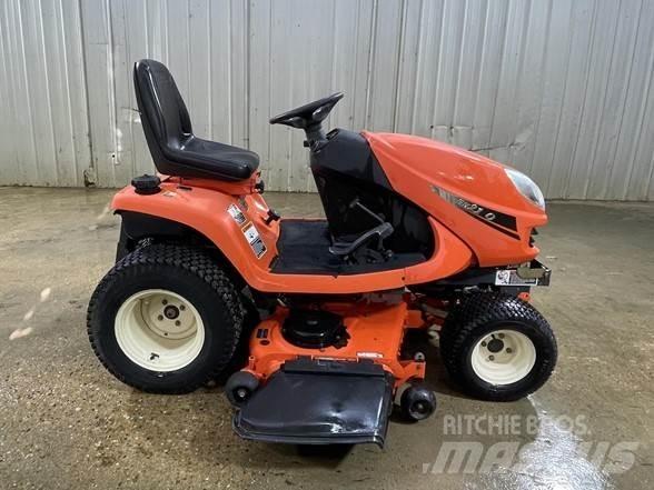 Kubota GR2110 Riding mowers