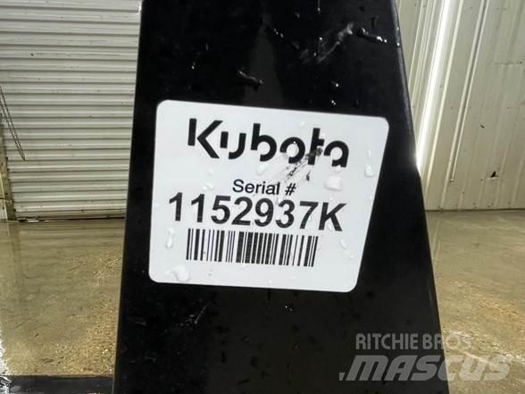 Kubota PFL4648 Forks