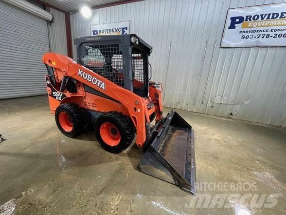 Kubota SSV65 Skid steer loaders