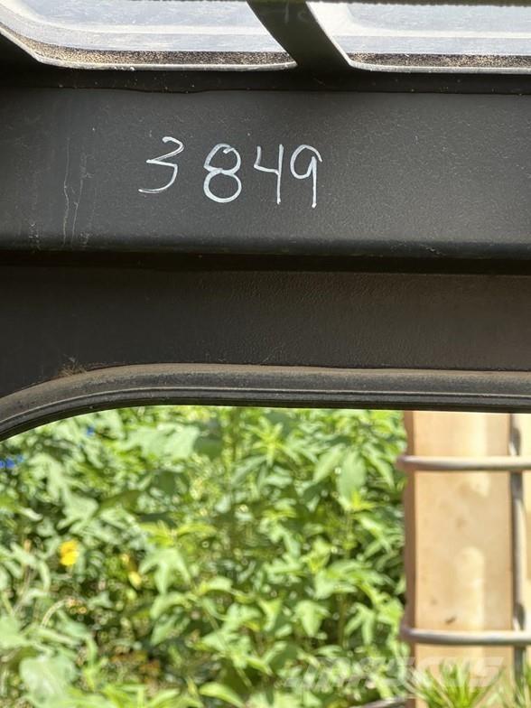 Kubota SVL Cabins and interior
