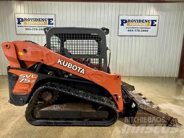 Kubota SVL75-2 Skid steer loaders
