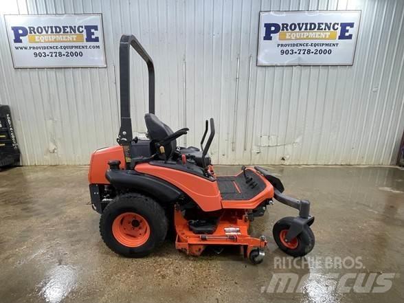Kubota ZD1211 Zero turn mowers