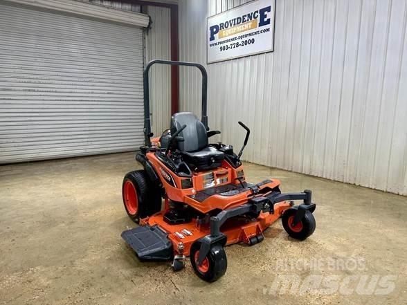 Kubota ZD1211L Zero turn mowers