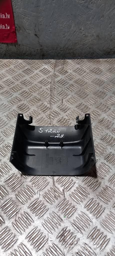 Scania G 400    1549221 Cabins and interior