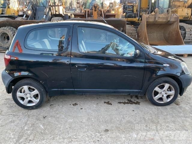 Toyota Yaris Cars