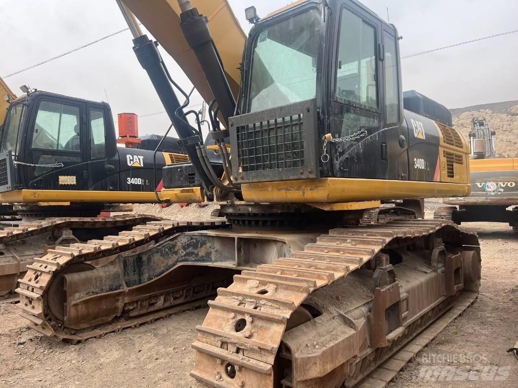 CAT 340D2L Crawler excavators