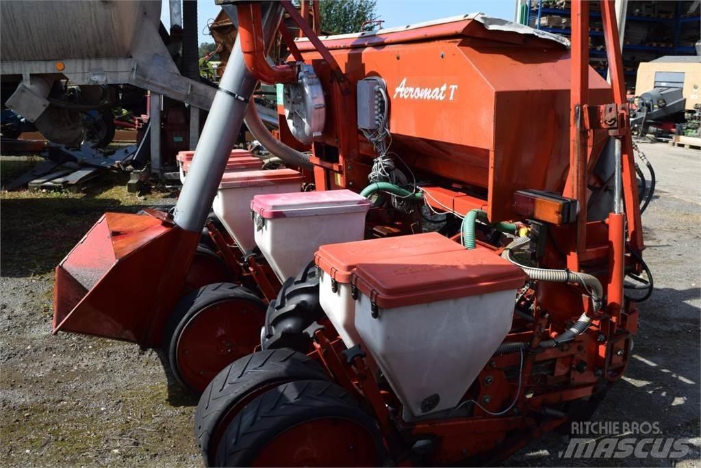 Becker Aeromat T6Z Sowing machines