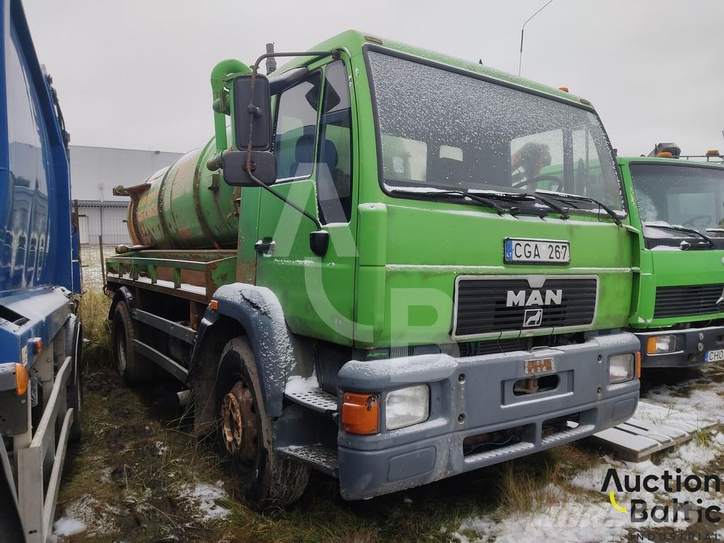 MAN 15.163 Commercial vehicle