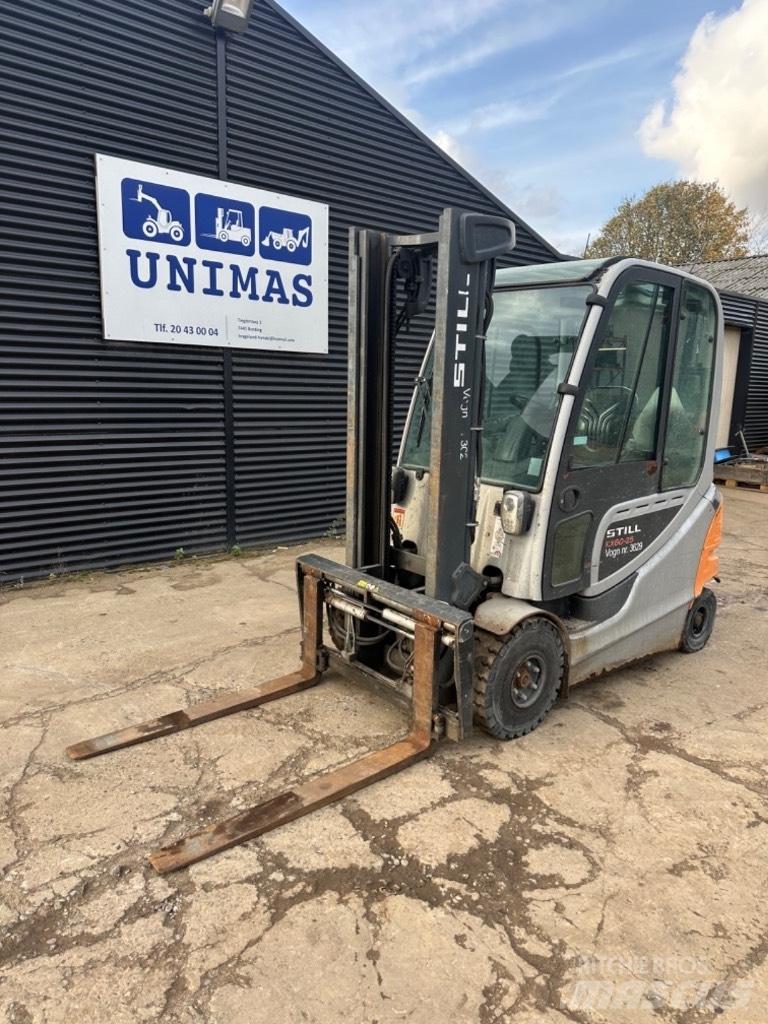 Still RX 60-25 Electric forklift trucks