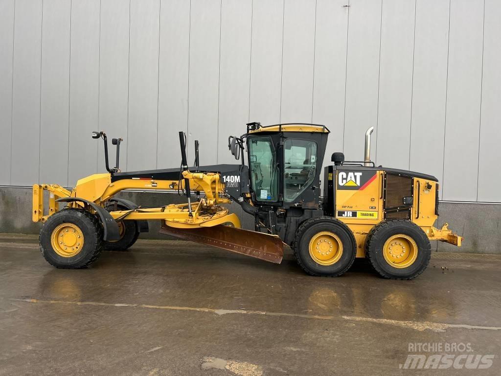 CAT 140 M AWD Graders