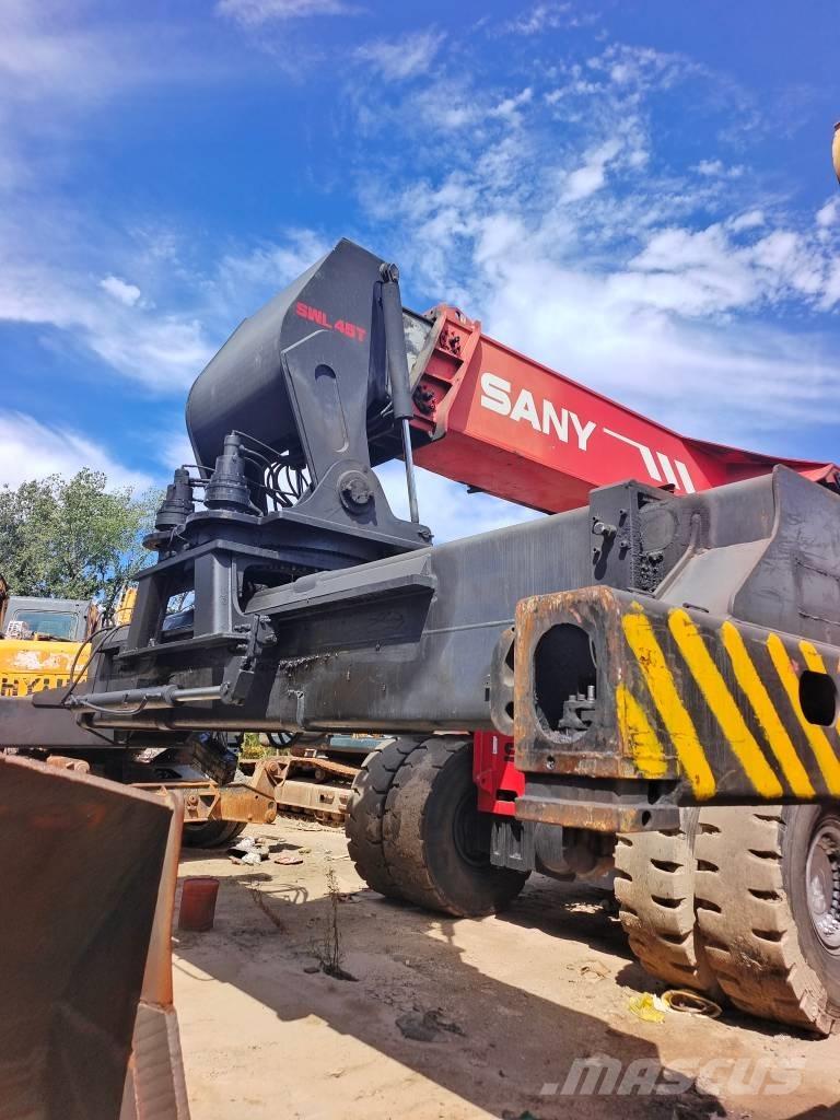 Sany SRSC 45 C30 Reach stackers