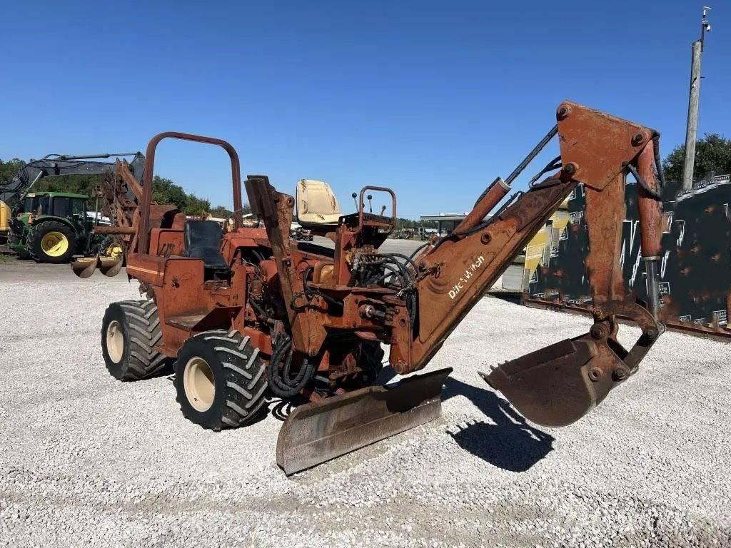 Ditch Witch 4010 DD Trenchers