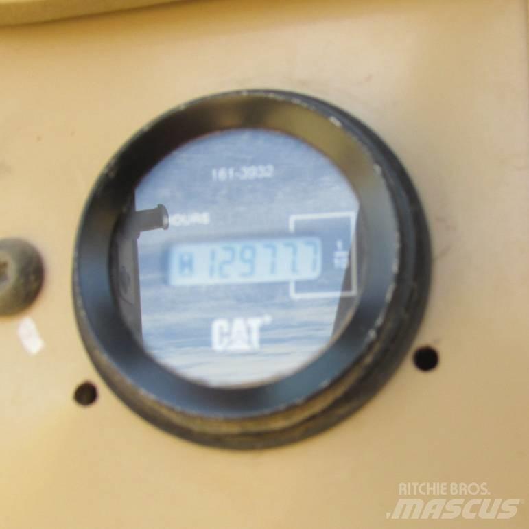 CAT 140 H Graders