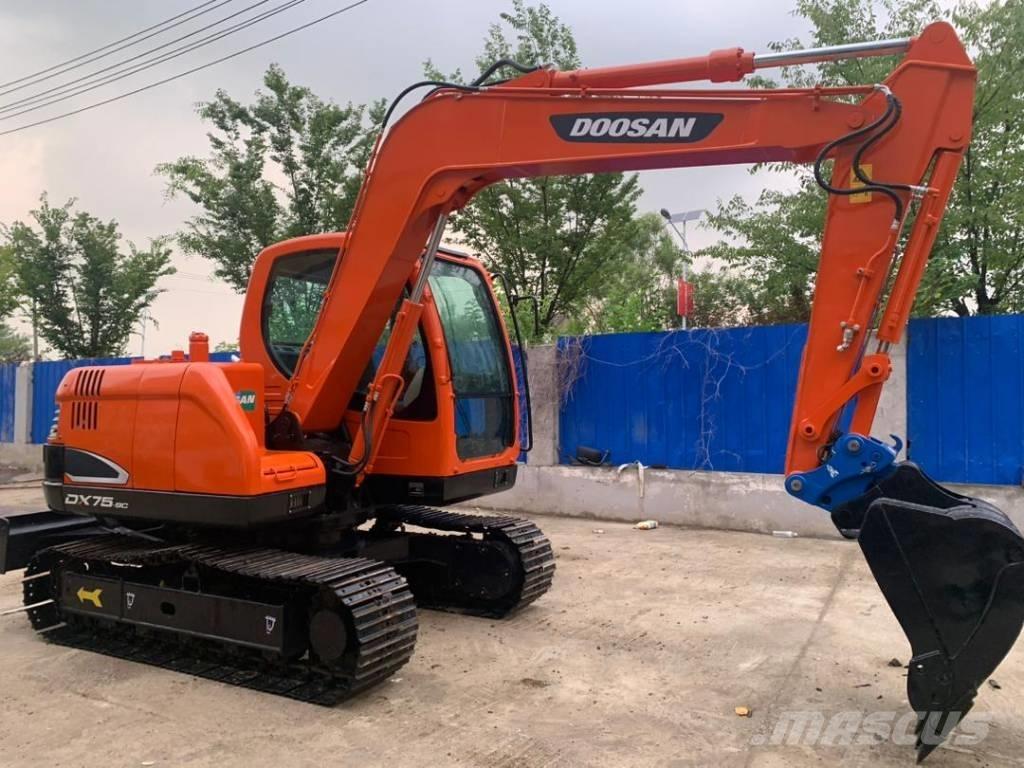 Doosan DX 75-9 C Mini excavators  7t - 12t