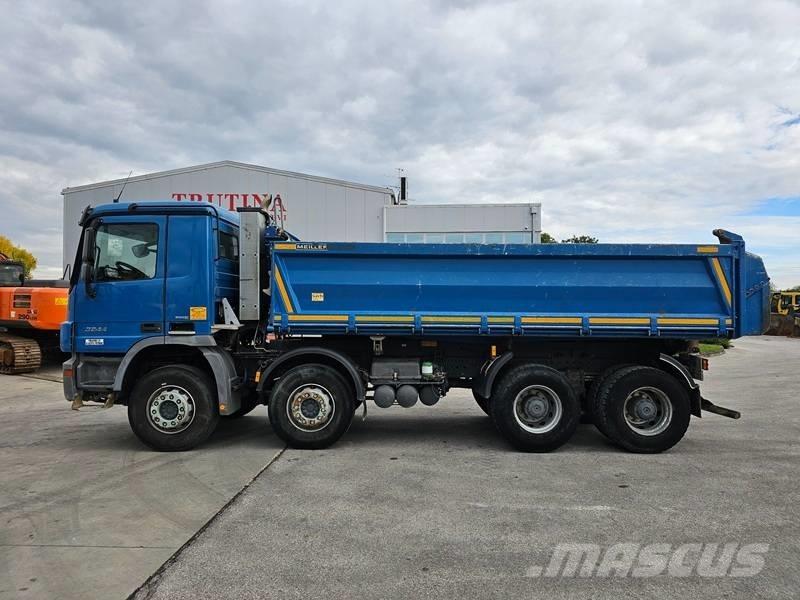 Mercedes-Benz DB3244 Tipper trucks