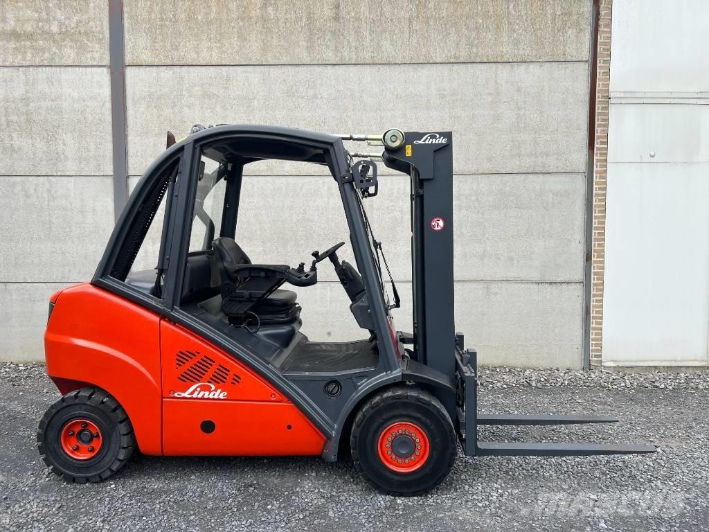 Linde H35D-01 Diesel trucks