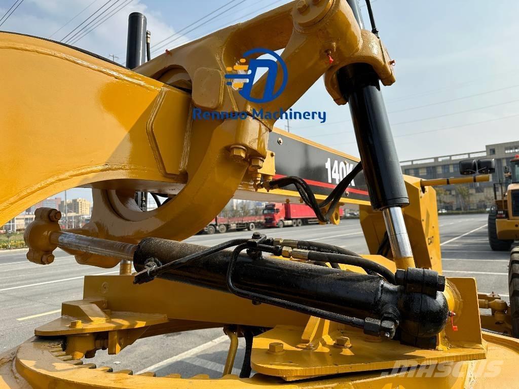 CAT 140K Graders