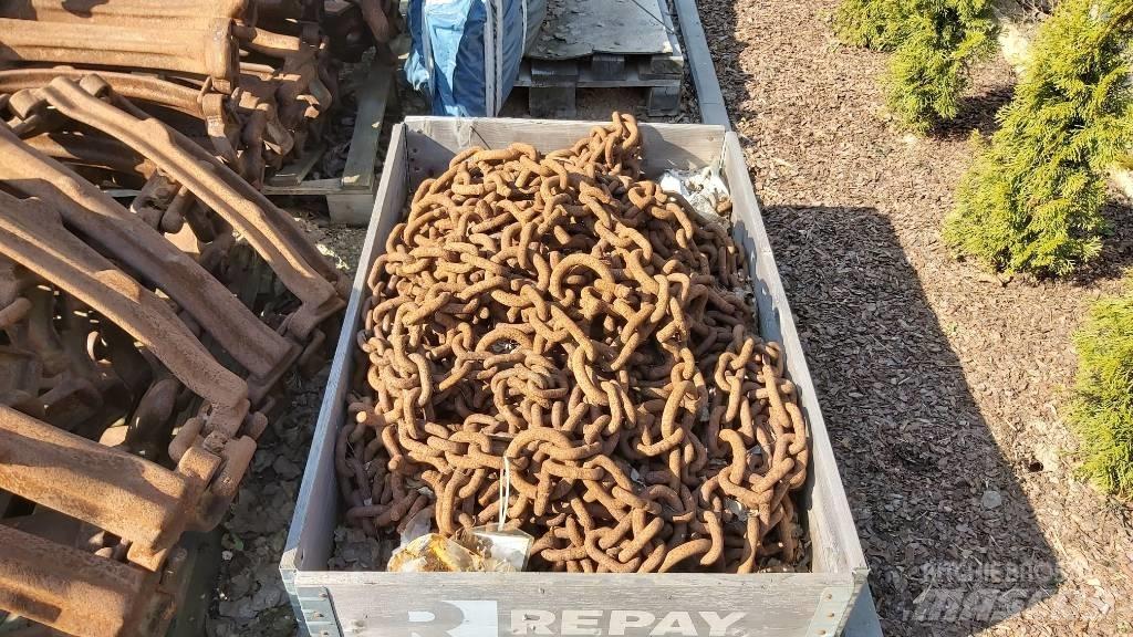  Łańcuchy 710/45-22,5 Tracks, chains and undercarriage