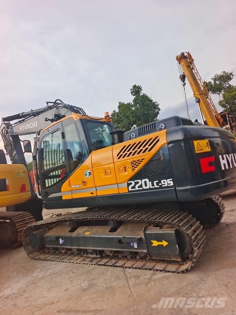 Hyundai 220 LC-9S Crawler excavators