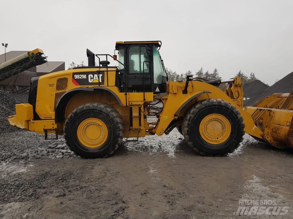 CAT 982m Wheel loaders