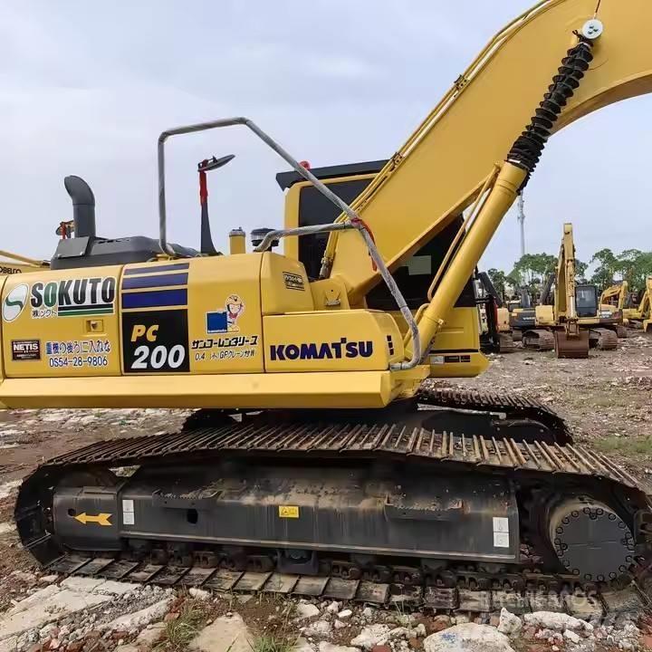 Komatsu PC200 Mini excavators  7t - 12t