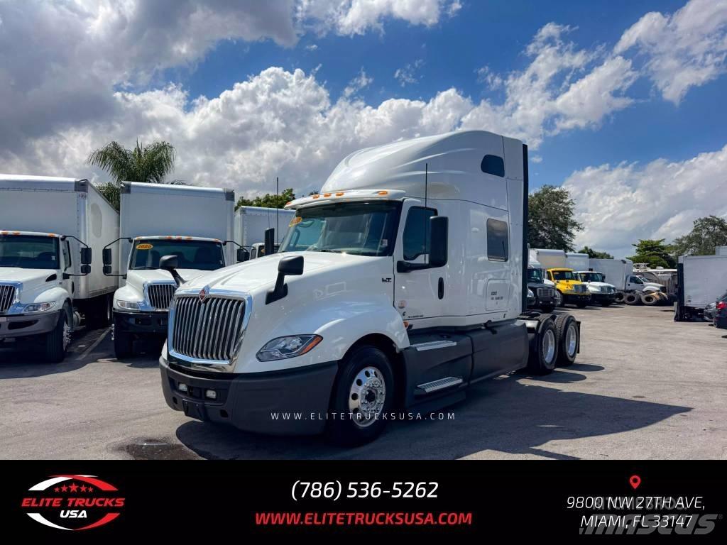 International LT Prime Movers