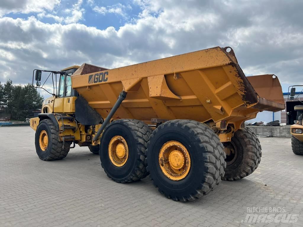 Bell B 30 D Articulated Haulers