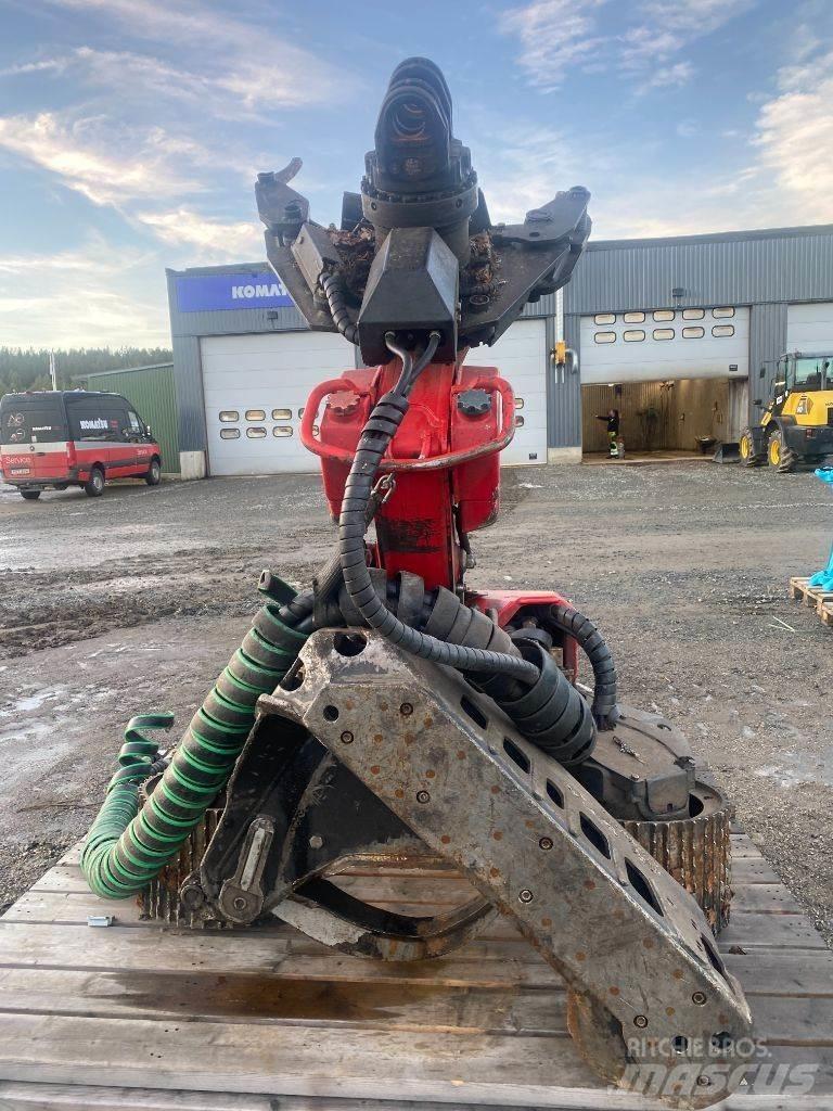 Komatsu S132 Harvester heads