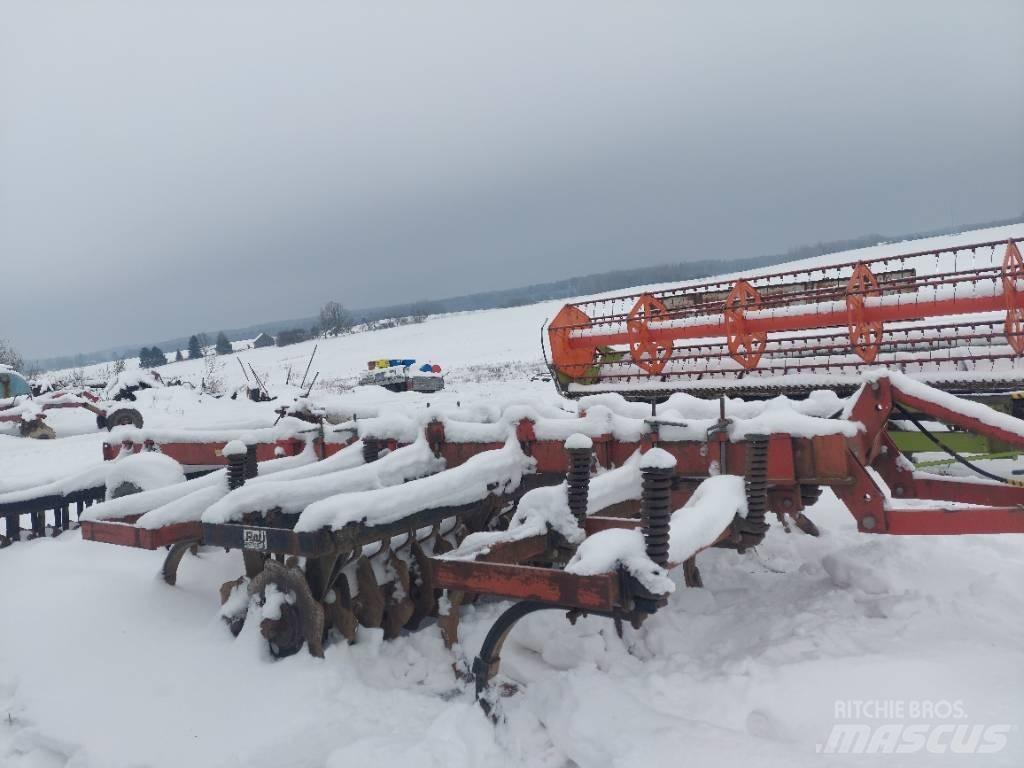 Rau . Other tillage machines and accessories